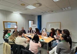 Una de las reuniones llevadas a cabo dentro del programa Eracis.