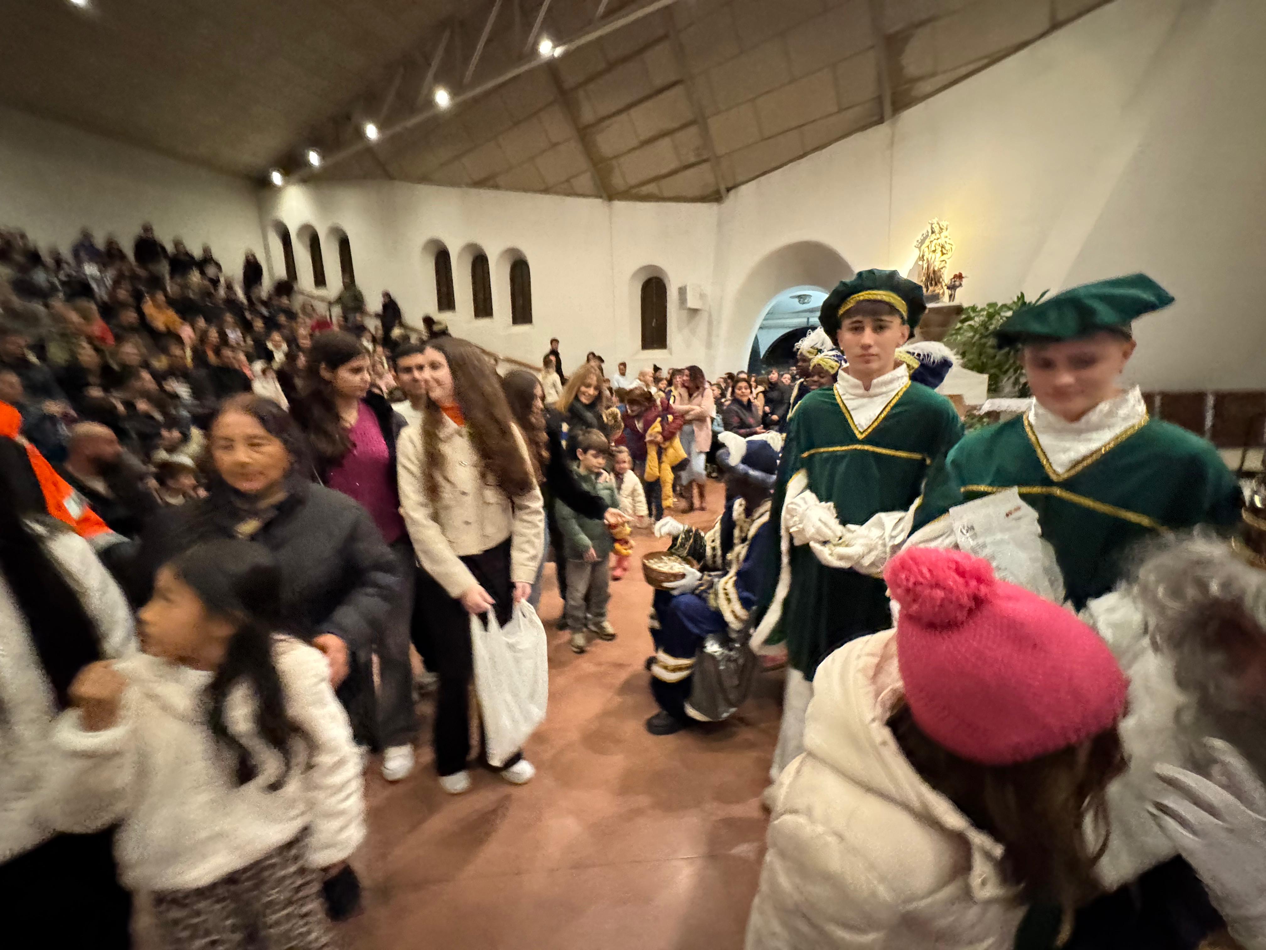Así se vivió la Cabalgata de Reyes en Roquetas de Mar, Aguadulce y El Parador