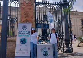 Un puesto informativo de esta campaña.