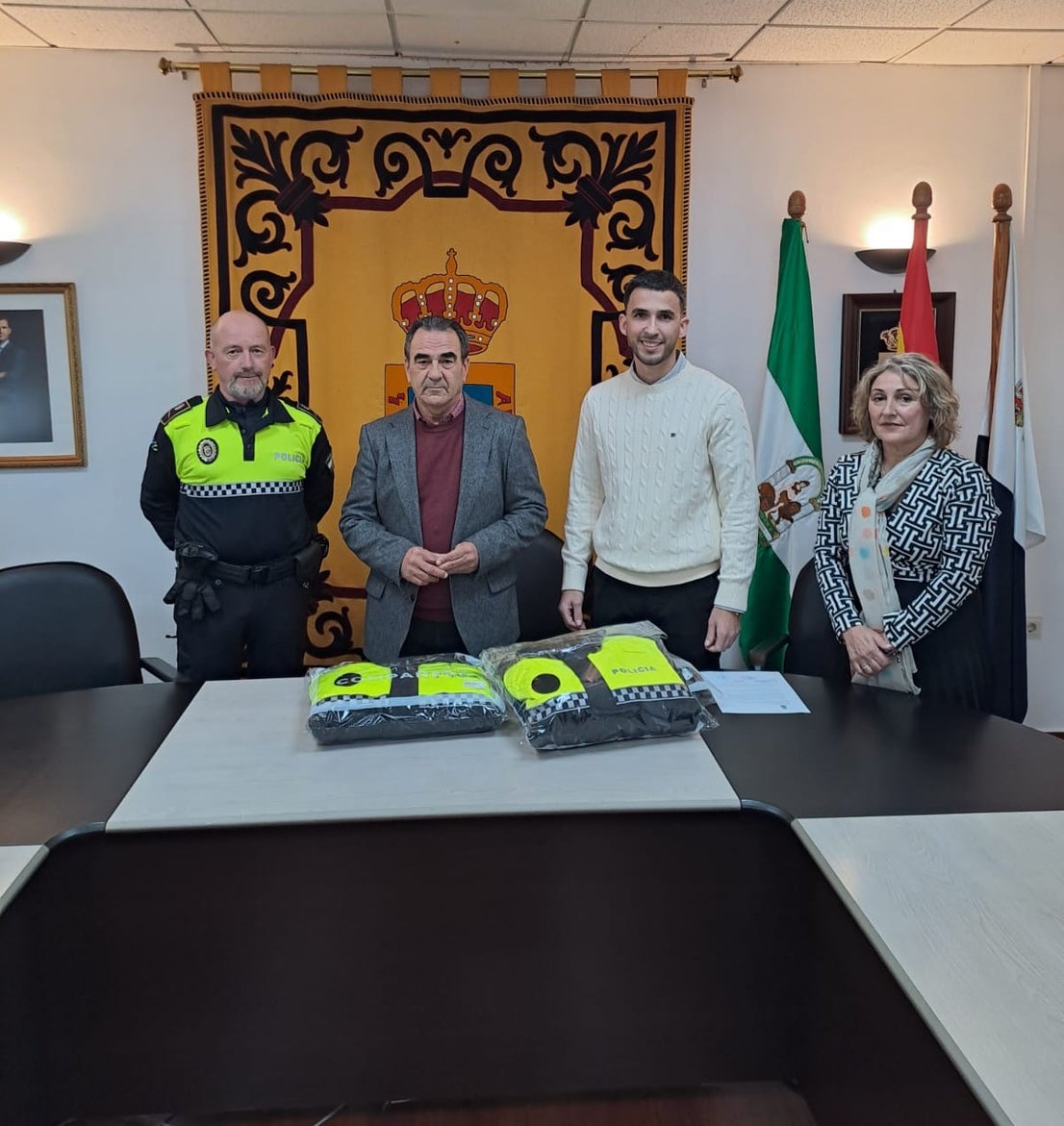 La Mojonera nombra a un nuevo Policía Local en prácticas, en imágenes