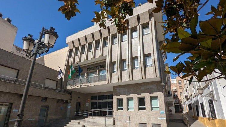 Roquetas informa que se mantiene activa la alerta naranja y el Plan Municipal de Emergencias