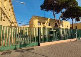 Cuartel de la Guardia Civil en Roquetas.