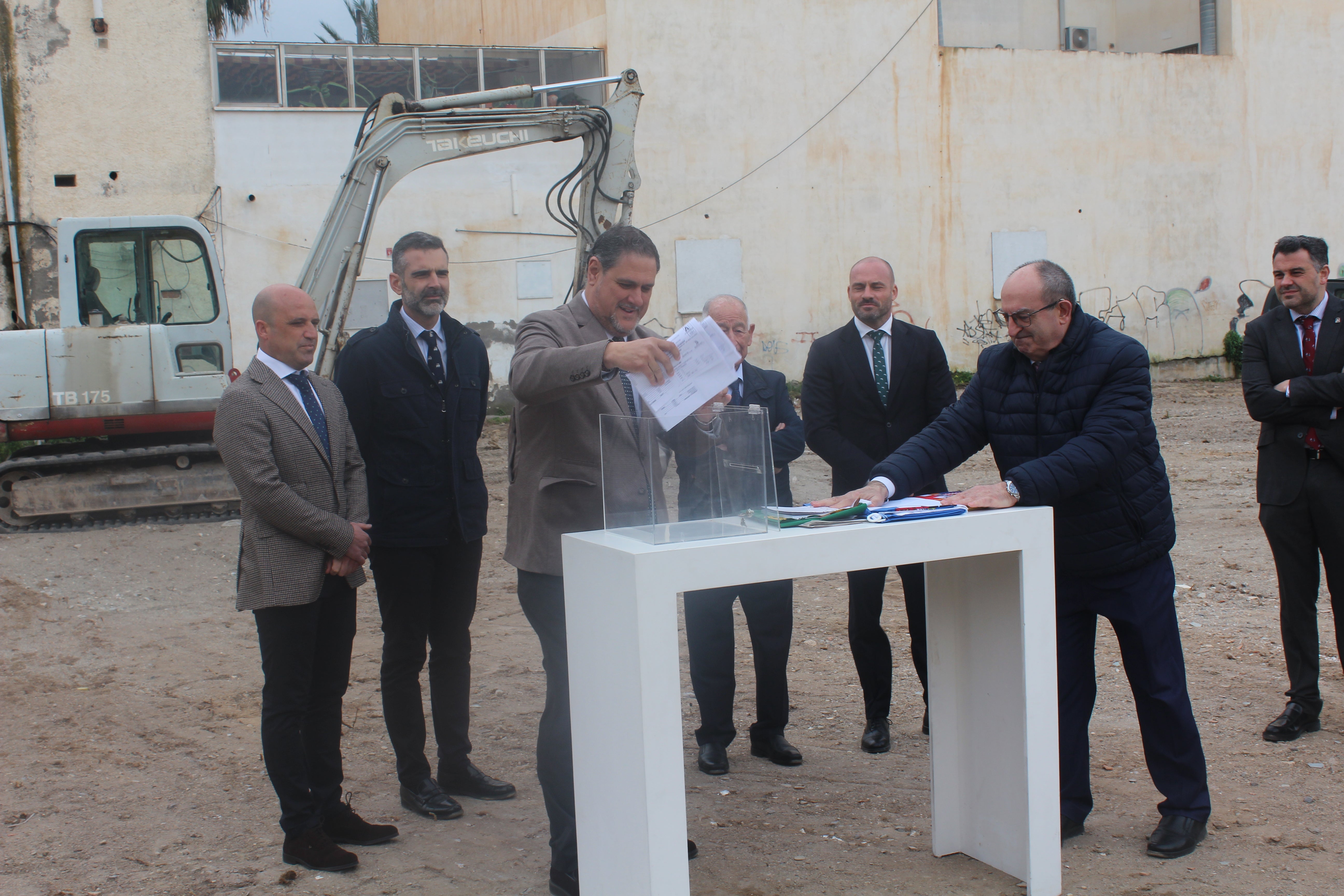 Primera Piedra del IES Las Marinas de Roquetas, en imágenes