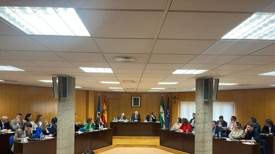 PP y Vox aprueban una propuesta para rechazar el menú Halal en colegios