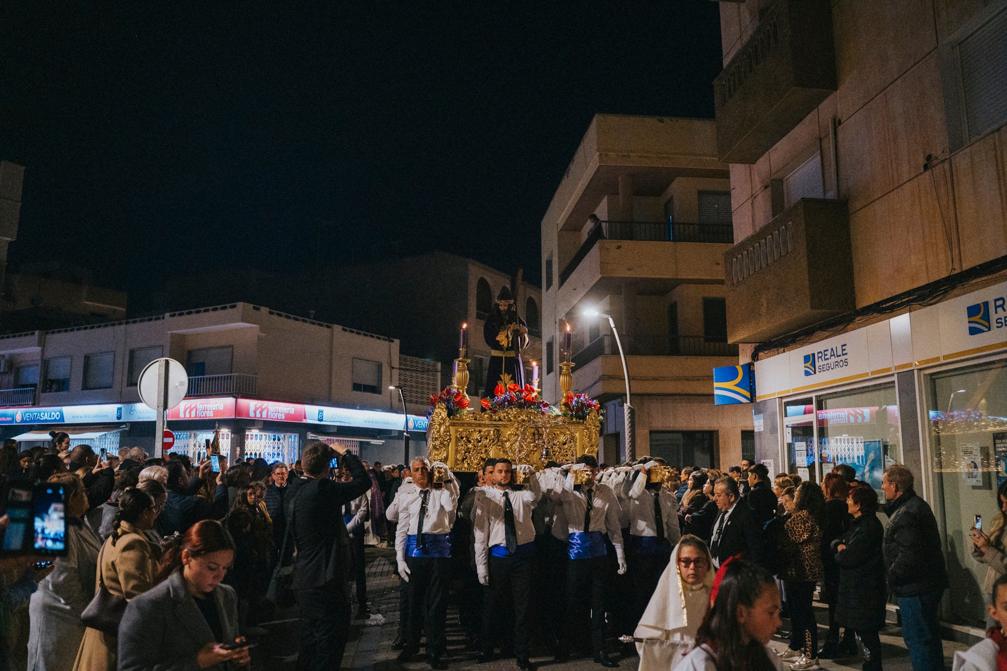 Así se vivió el paso de Nuestro Padre Jesús Nazareno por Roquetas