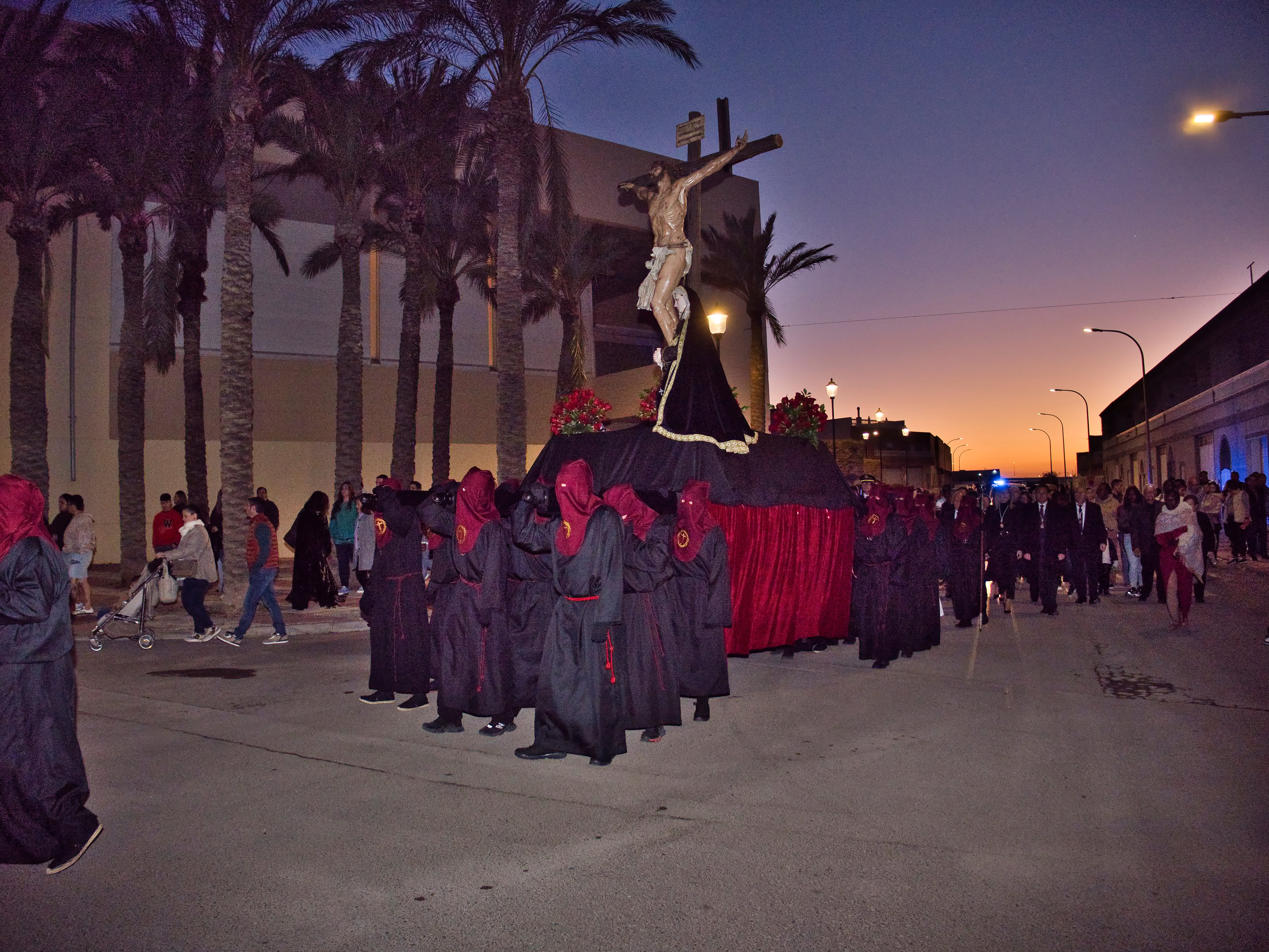 Así se vivió El Silencio a su paso por las 200 Viviendas
