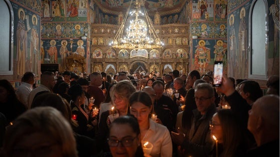 La Iglesia Ortodoxa Rumana realiza su tradicional misa de Resurrección