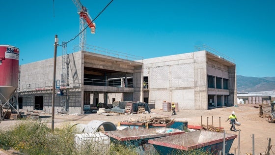 Roquetas avanza en la construcción del futuro Centro Deportivo Urbano