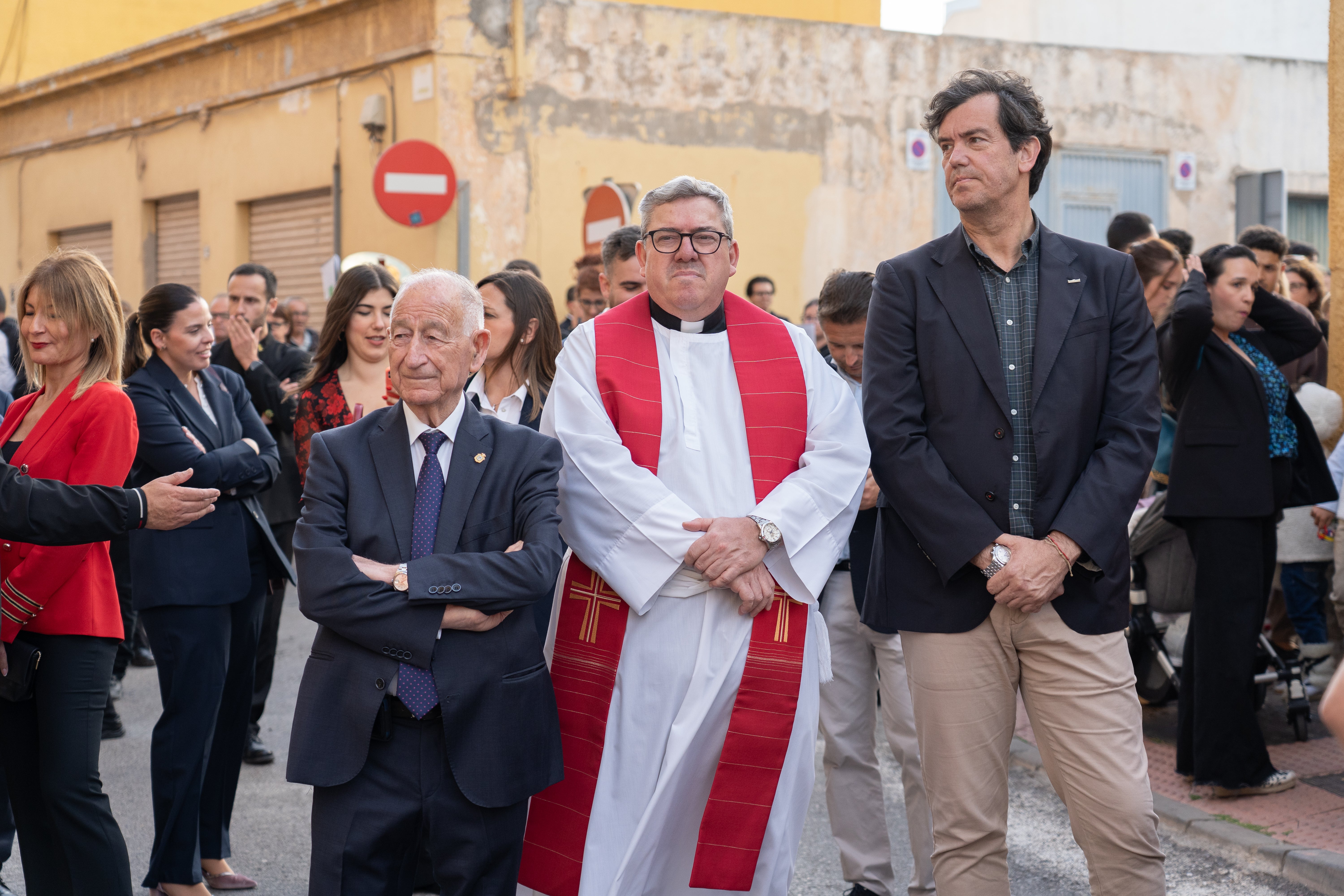 San Marcos recorre en procesión las principales calles de Roquetas, en imágenes