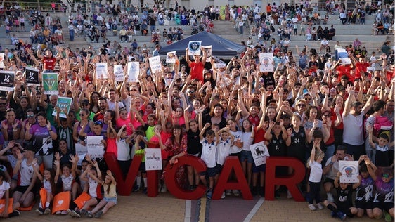 Vícar vive con una gran fiesta de fin de curso la cultura y el deporte