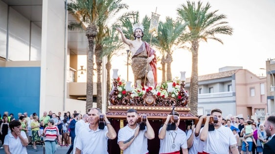 Las 200 Viviendas cerrará sus Fiestas con un pasacalles y con la procesión de San Juan Bautista