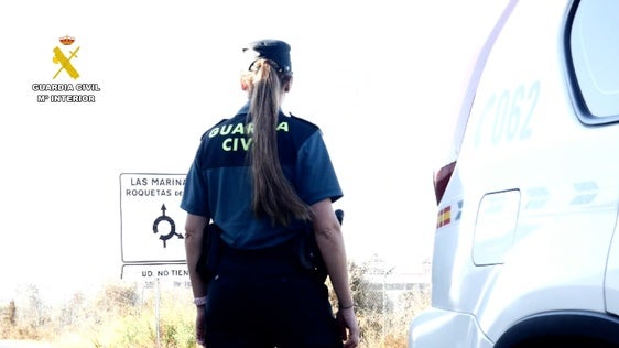 Cinco detenidos por hacerse con 28.500 euros en transferencias tras robar un teléfono móvil en Roquetas
