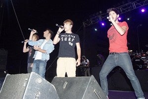 Más de 5.000 personas disfrutaron del concierto de Auryn en Playa Serena