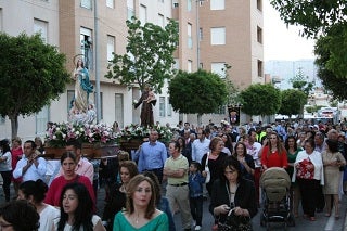 Una multitudinaria procesión cerró las fiestas de Cortijos de Marín