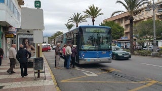 El transporte público no recibirá dinero porque el Ayuntamiento dice que es cosa del Consorcio