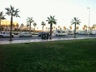 El PSOE asegura que las caravanas sí tienen solución «pese a lo que diga Amat»