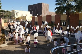 Concentraciones, proyecciones, concierto y carrera solidarias, entre los actos en los centros educativos de Vícar para el 'Día Escolar de la Paz'