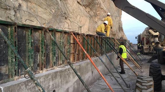 El Cañarete abrirá un carril durante todo el día a partir del lunes