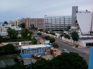 Hosteleros de la Urba piden una zona azul para facilitar la rotación de aparcamientos