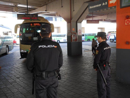 La Policía Nacional convoca las plazas para la futura oficina de Extranjería y Documentación