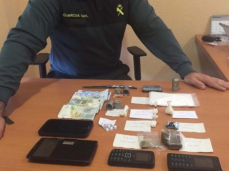 Detenido en Aguadulce tras encontrarle diferentes tipos de sustancias estupefacientes