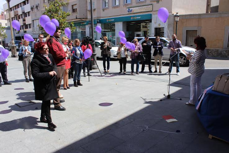 Roquetas celebró Día Internacional de la Fibromialgia y de la Fatiga Crónica