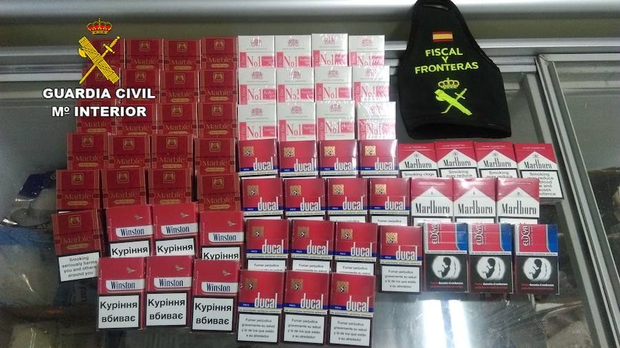 Intervenidas por la Guardia Civil 143 cajetillas de tabaco ilegales