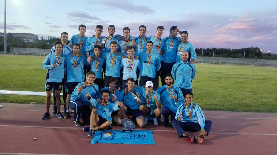 Lluvia de metales para el atletismo roquetero
