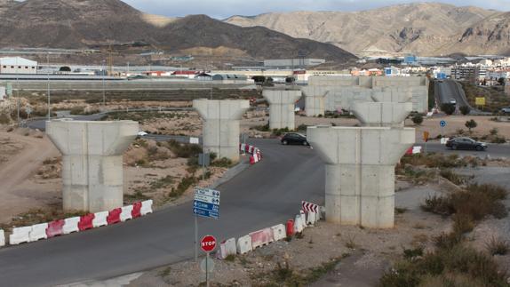 Las obras de la variante de Roquetas alcanza el 75% de su ejecución