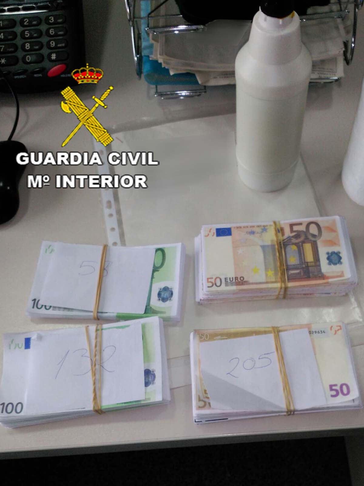 Detenido un hombre con casi 42.000 euros en billetes falsos para ejecutar una estafa