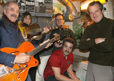 Imagen secundaria 1 - Antes y durante el concierto.