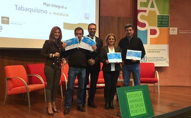 Entrega de los reconocimientos.