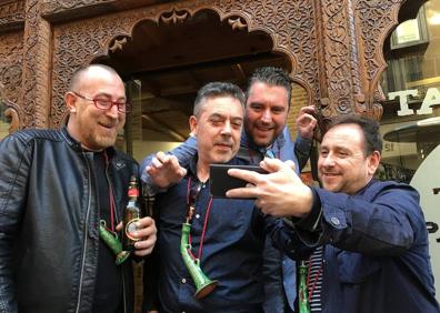 Imagen secundaria 1 - Diferentes momentos del encuentro.