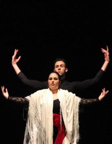 Imagen secundaria 2 - Selene Muñoz, compañía de Mari Nati Muñoz y el dúo formado por Almudena Román y Mario Leiva.