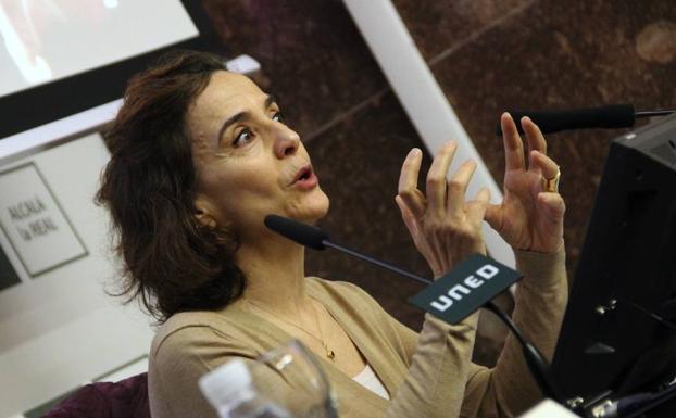 Conferencia de Nuria Barrios.