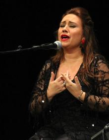 Imagen secundaria 2 - Marita Martínez-Rey y Juan Ramírez, Choro Molina y Carmen Young, y Encarna Anillo.