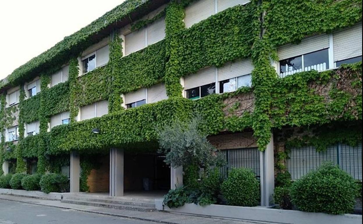Convocan una concentración en el Juan Pasquau ante la pérdida de una unidad de Infantil