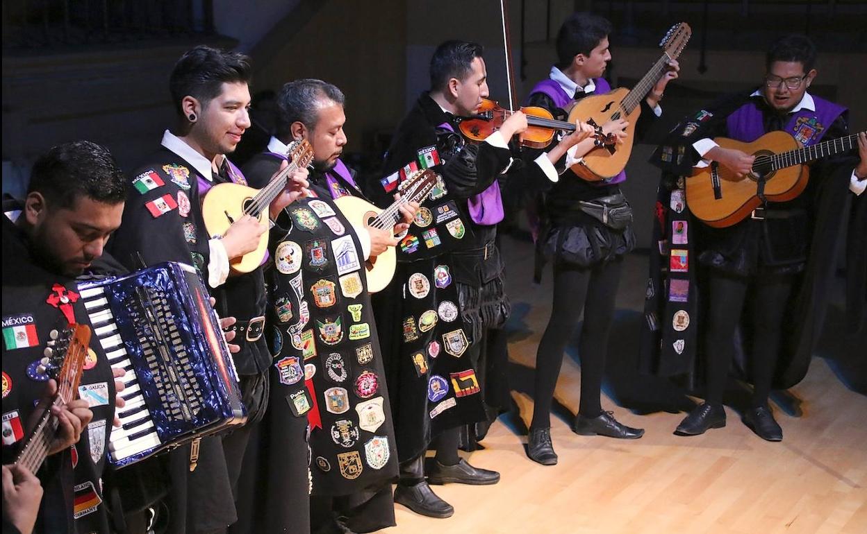 El premio del Certamen Internacional de Tunas se fue para Granada