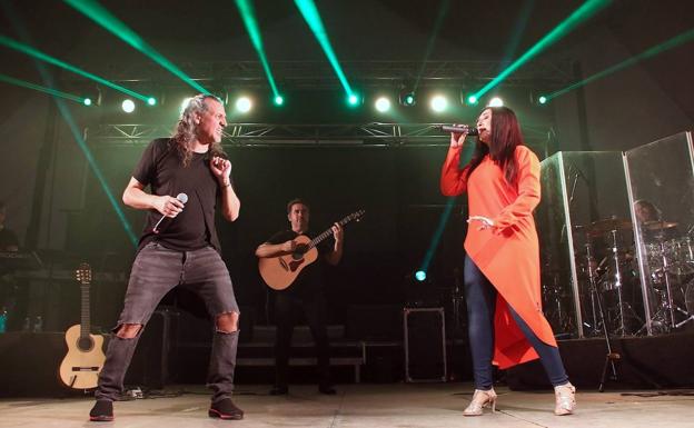 Dioni y Ángeles, anoche en Úbeda.