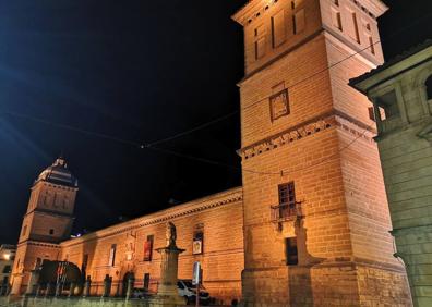 Imagen secundaria 1 - Distintas pruebas de las posibilidades de la nueva iluminación.