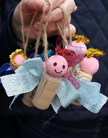 Imagen secundaria 2 - Colocación de los adornos.