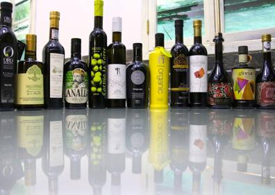 Imagen secundaria 1 - El menú de Cantina La Estación, aceites participantes y uno de los platos regado con AOVE.