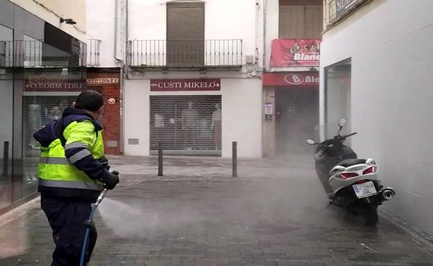 Trabajos en una céntrica calle.