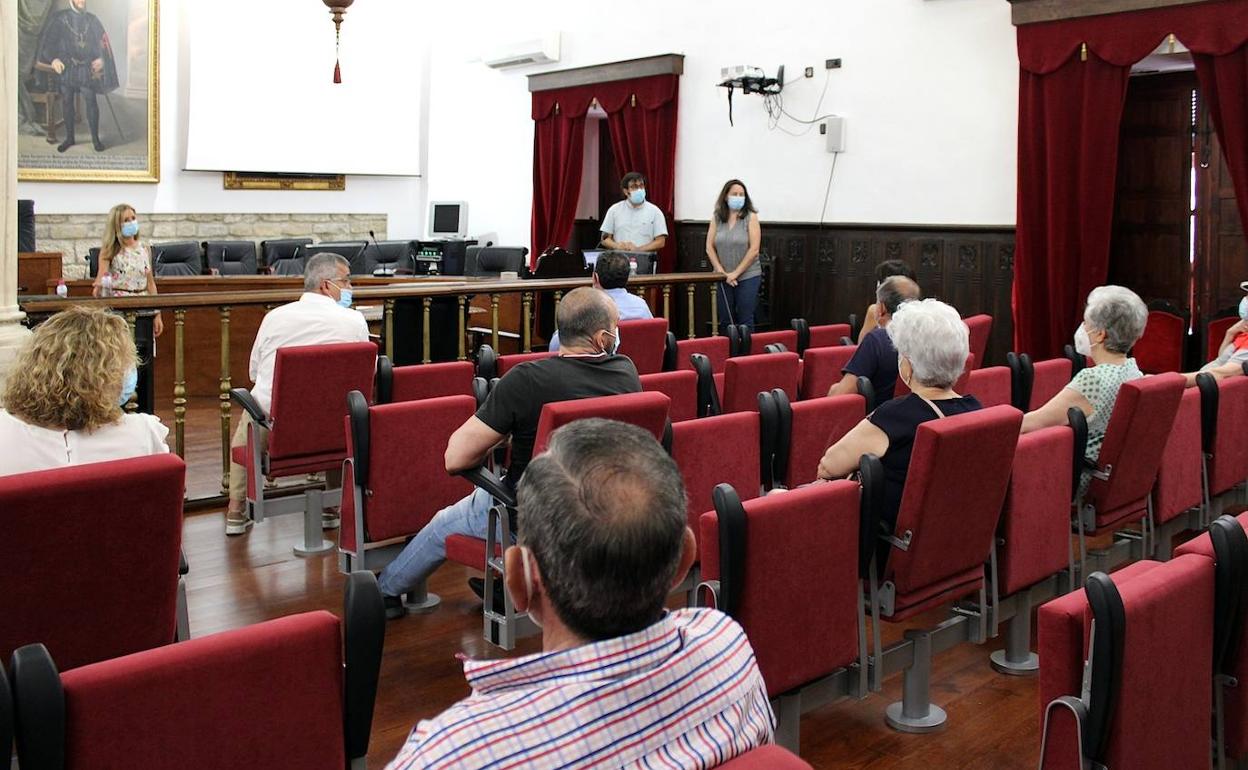 Los vecinos de San Nicolás conocieron el proyecto de remodelación de su calle
