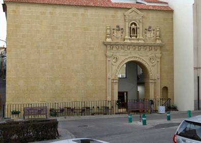 Imagen secundaria 1 - Distintas partes de la portada y recreación digital de cómo podría quedar a la vista.