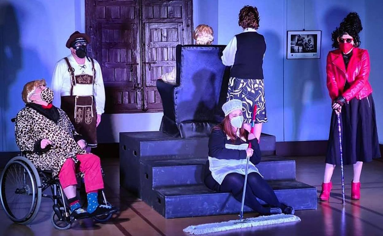 Clausura de la muestra 'La diversidad se revela' sobre la Escuela Municipal de Teatro