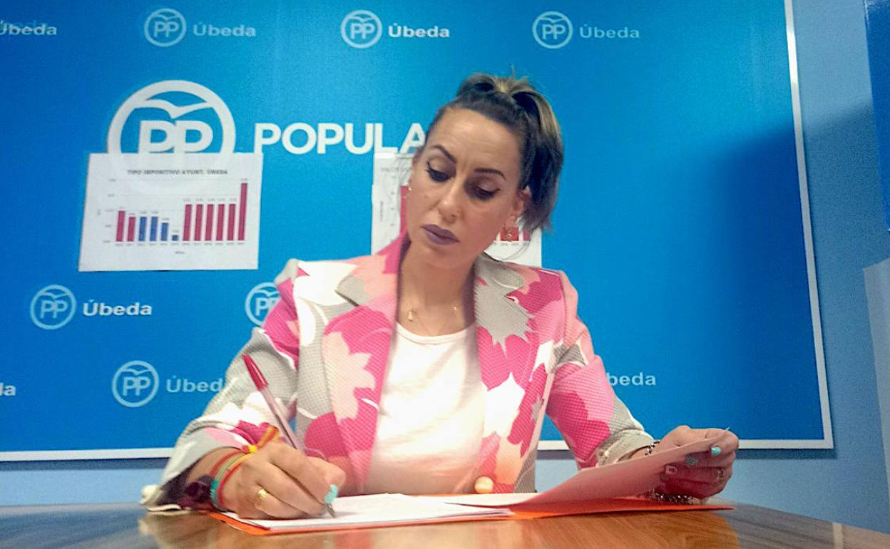 La edil Chesca Martínez.