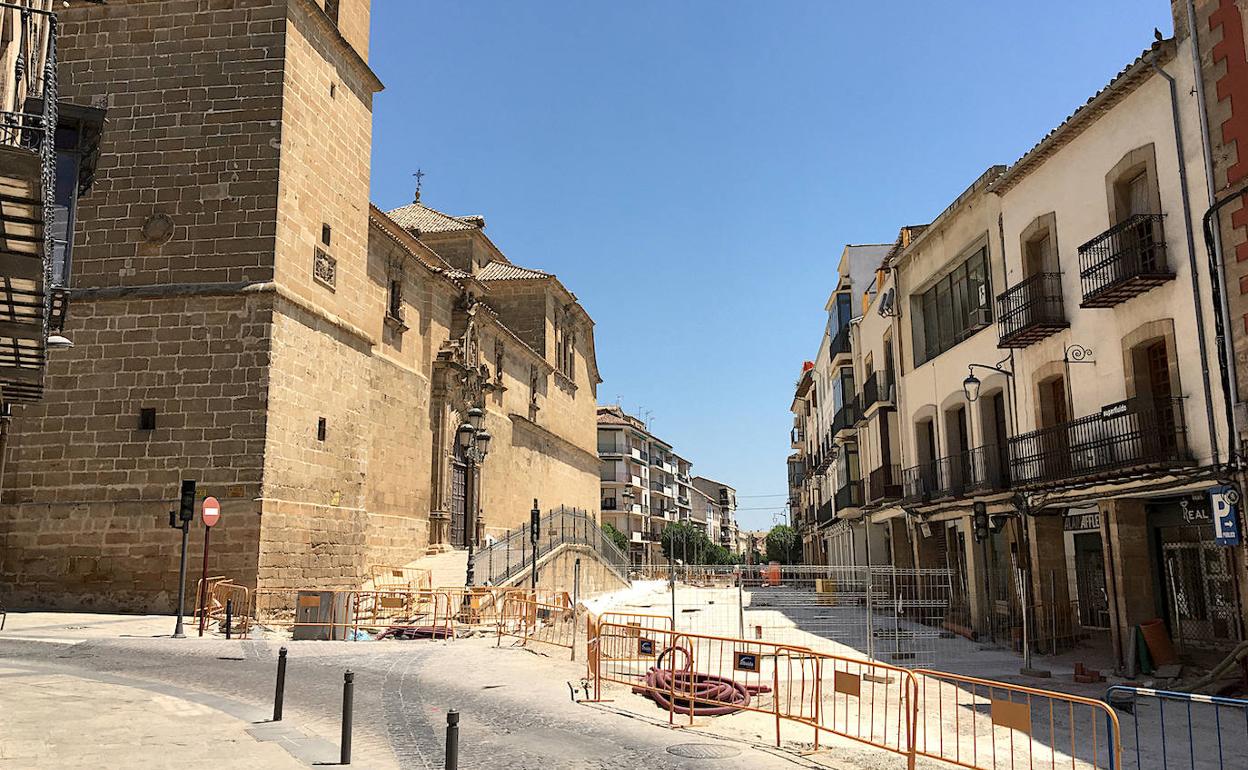 La calle Don Juan estará cortada al tráfico durante veinte días