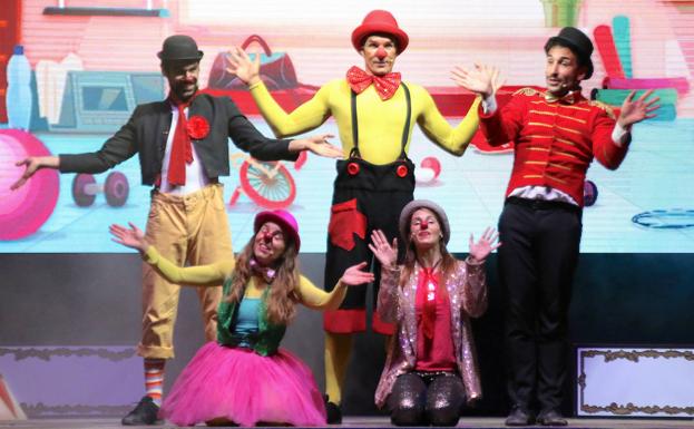 Actuación de Cantajuego.