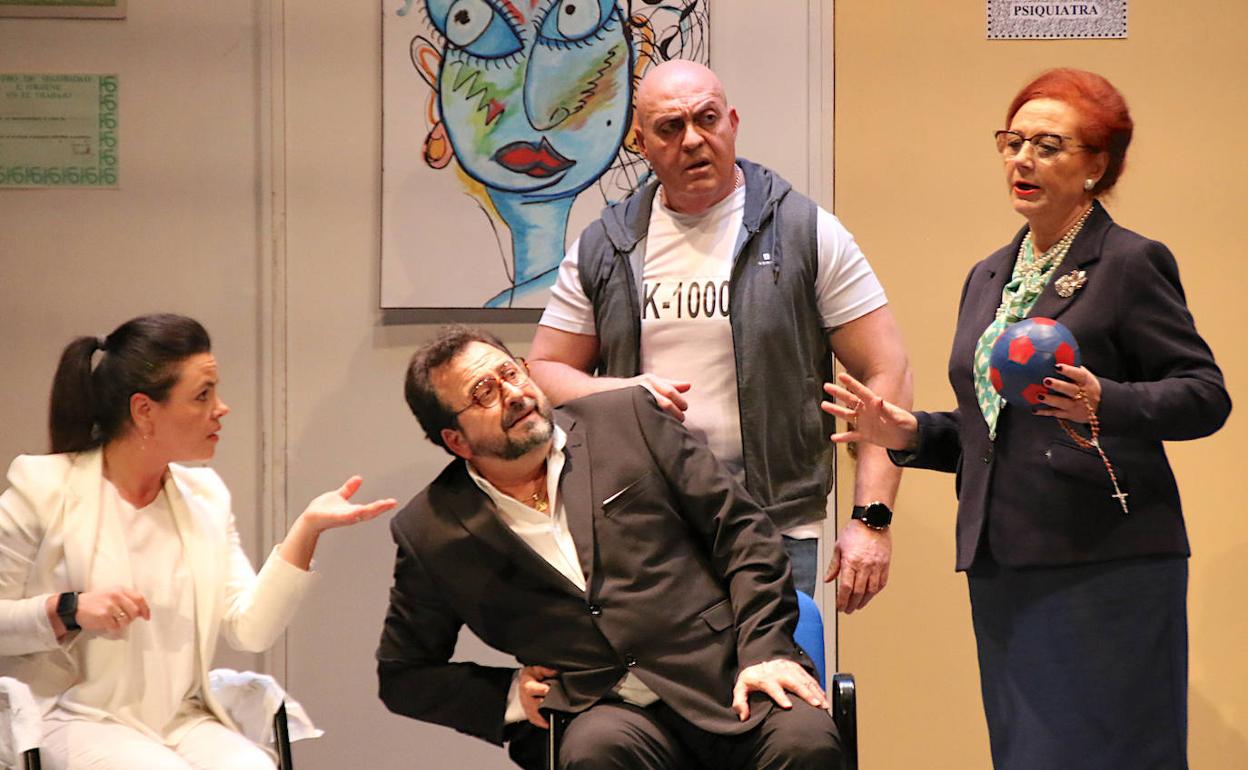 Representación teatral a beneficio de la Asociación de Enfermos de Crohn